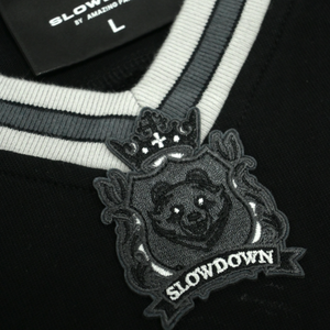 SLOWDOWN Quilted V Neck Jersey Black