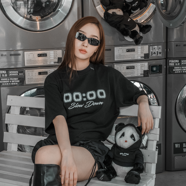 SLOWDOWN Restart Time Diamond Tee